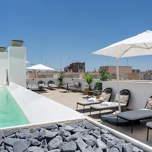 Limehome Calle Torcuato Luca De Tena - Digital Access Hotel apartamentowy Sewilla